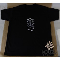 t-shirt noir ( hors6tem ) XL